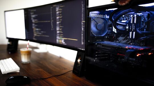 Stable DiffusionにおすすめのPCやグラボ、推奨スペックを徹底解説！ - | 法人様向けパソコンならドスパラプラス